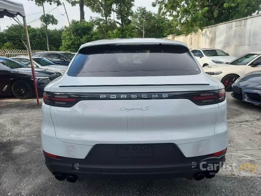 2019 Porsche Cayenne S Coupe