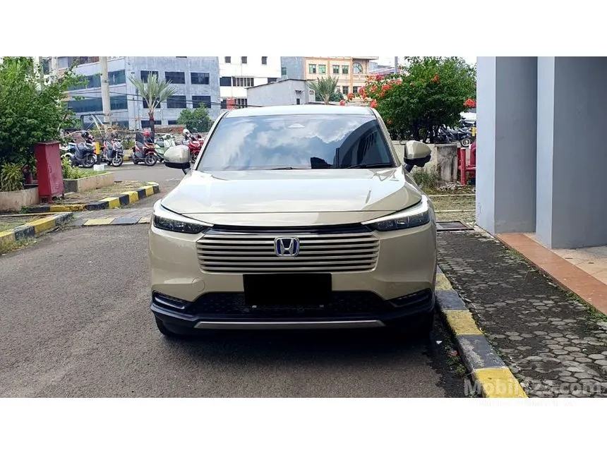 2025 Honda HR-V e:HEV SUV