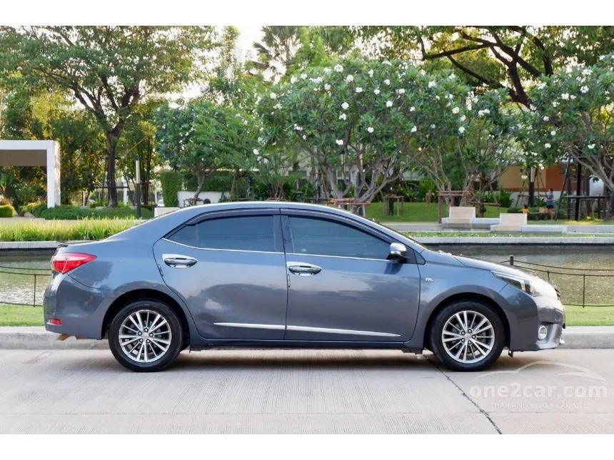 2016 Toyota Corolla Altis G Sedan