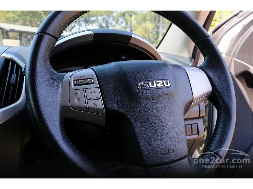 2015 Isuzu MU-X SUV