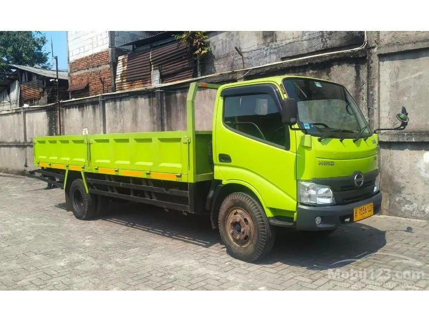 2024 Hino Dutro 136 HDL 5.8 6 Wheel Cargo Truck