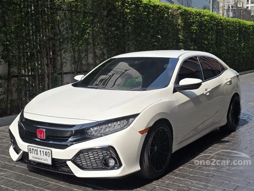 2017 Honda CIVIC Turbo Hatchback