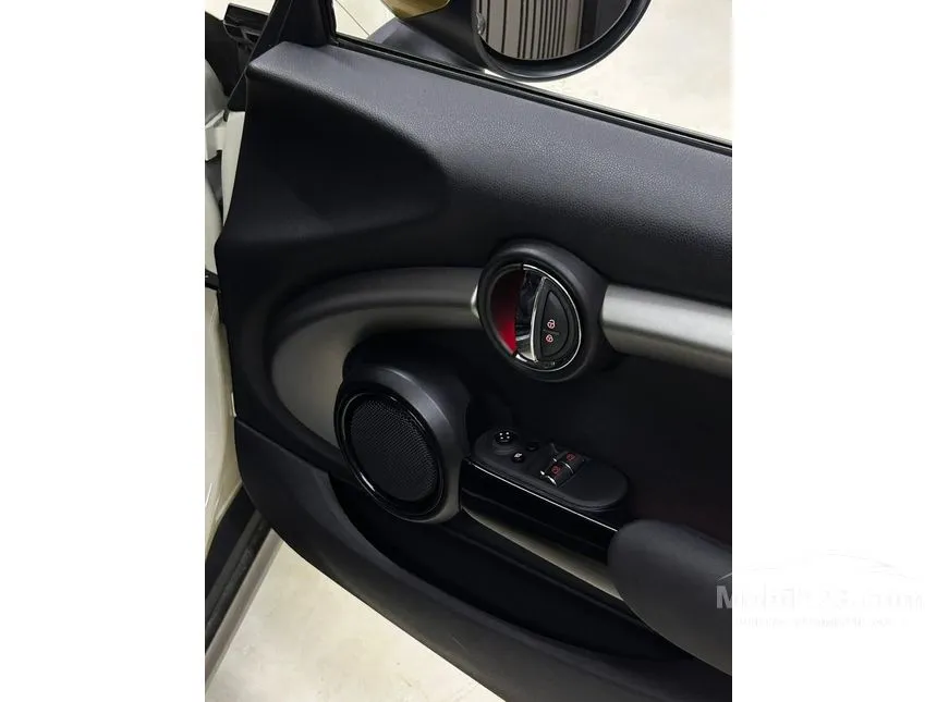 2021 MINI Cooper 3 Door Hatchback