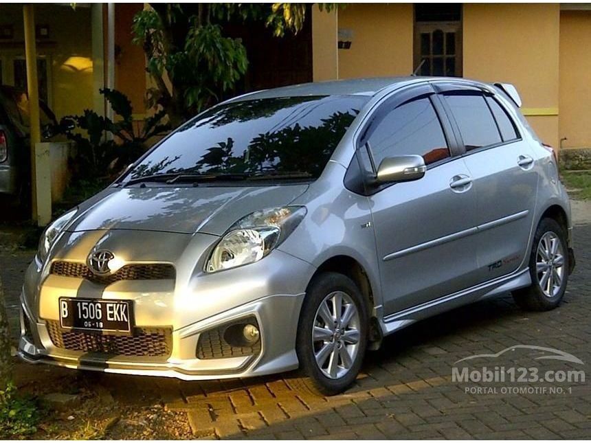Jual Mobil Toyota Yaris 2013 Trd Sportivo 1 5 Di Jawa Tengah Manual Hatchback Silver Rp 163 000 000 2981368 Mobil123 Com