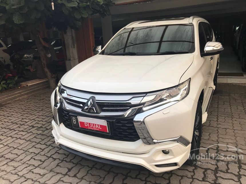 Jual Mobil  Mitsubishi Pajero  Sport  2021 Dakar  2 4 di DKI 