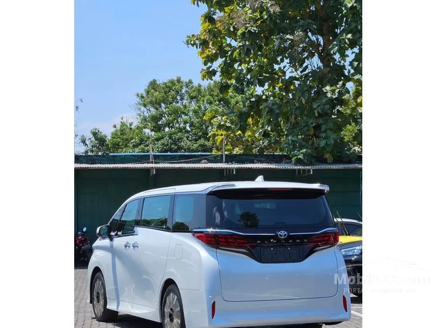 2026 Toyota Alphard G (Premium Color) MPV