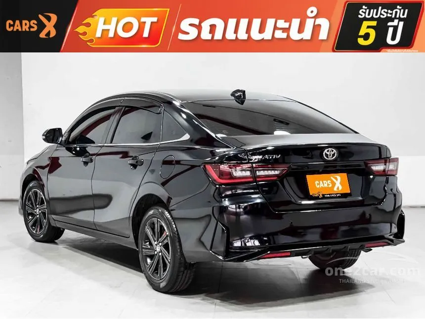 2023 Toyota Yaris Ativ Premium Sedan