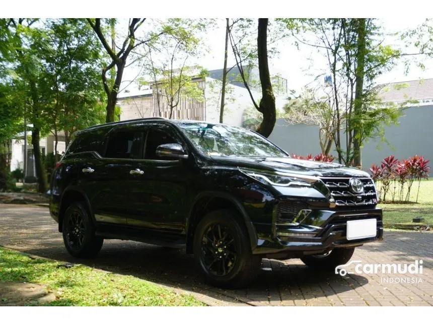 2023 Toyota Fortuner GR Sport 4X2 SUV