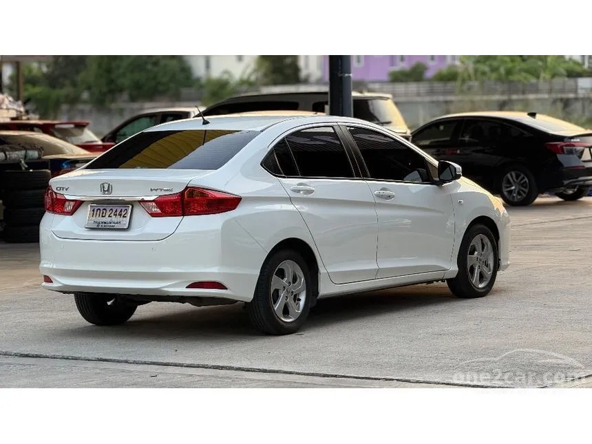 2015 Honda City V+ Sedan