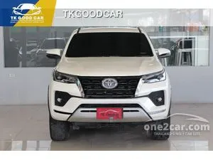 2021 Toyota FORTUNER 2.4 V SUV