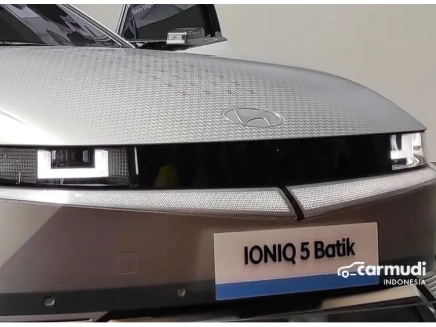 Jual Mobil Hyundai IONIQ 5 2024 Batik Edition di Banten Automatic Wagon Putih Rp 902.000.000