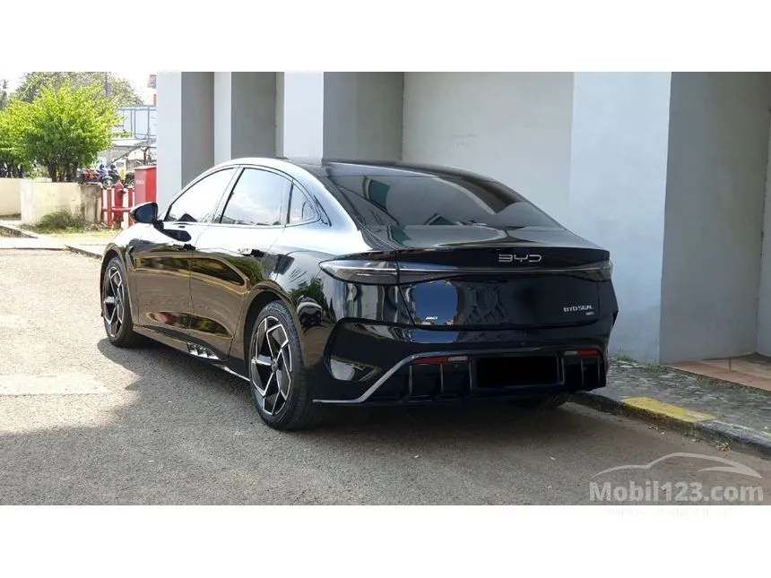 2024 BYD Seal Performance AWD Sedan