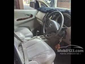 2011 Toyota Kijang Innova 2.0 E MPV