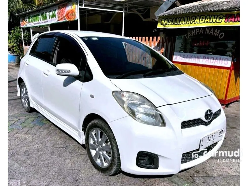 Jual Mobil Toyota Yaris 2012 E 1.5 di Jawa Timur Automatic Hatchback Putih Rp 130.000.000