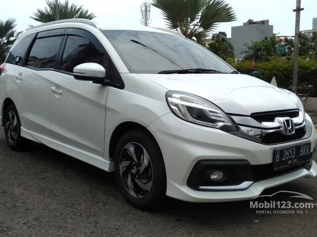 Used Honda Mobilio for Sale in Indonesia | Mobil123