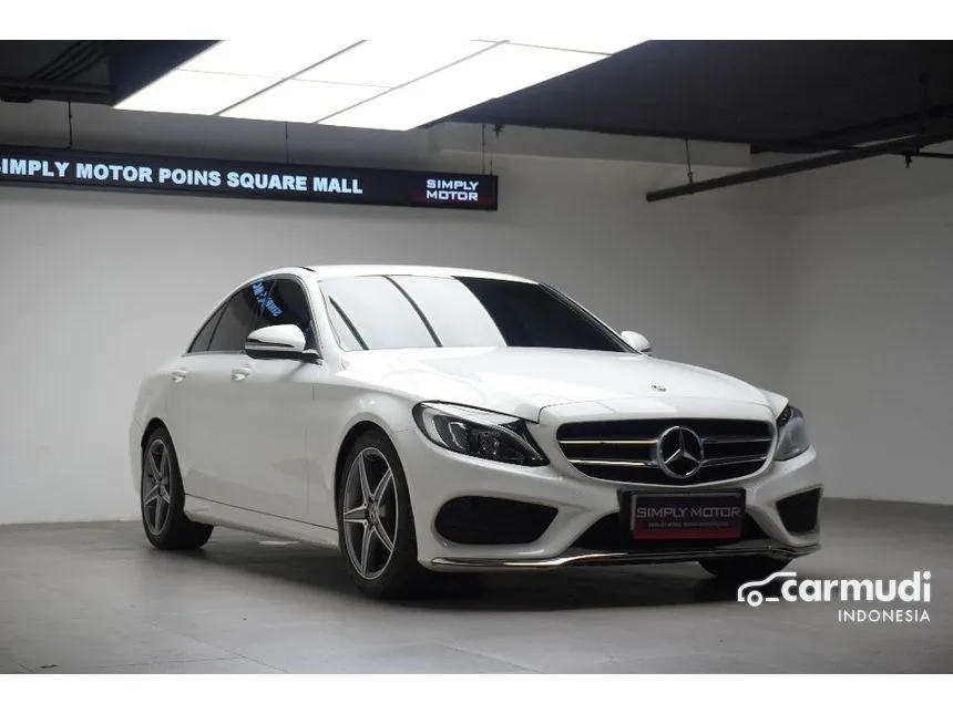 2018 Mercedes-Benz C200 AMG Line Sedan