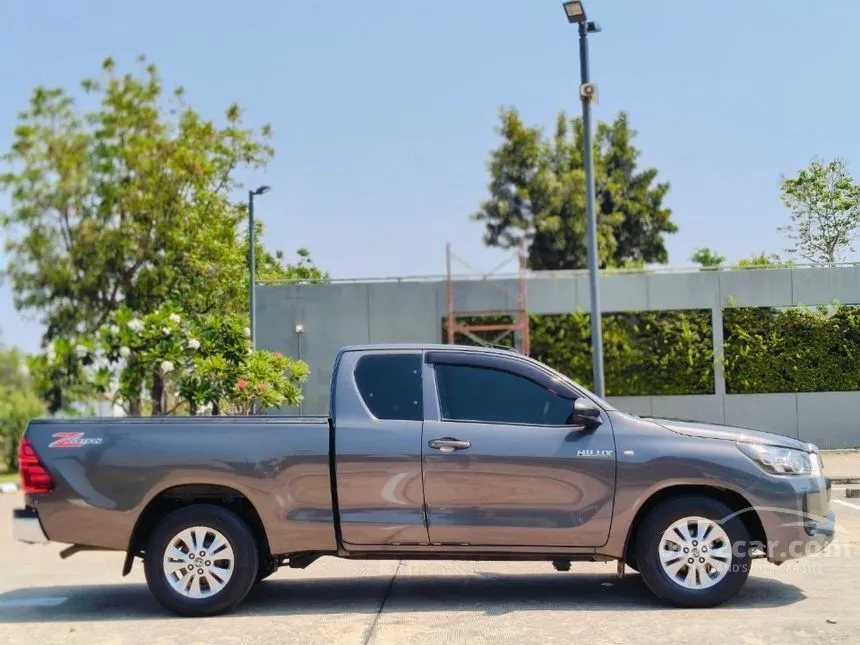 2020 Toyota HILUX REVO Z Edition Mid Smart Cab Pickup