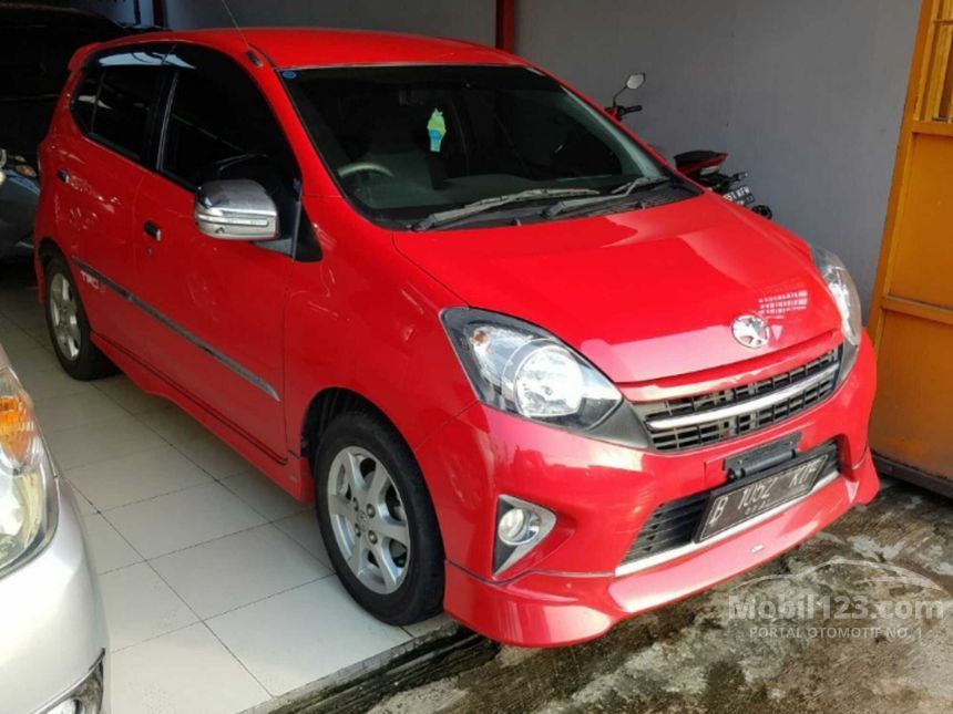 Legenda Jalanan: Mengupas Tuntas Agya TRD Sportivo Merah 2016