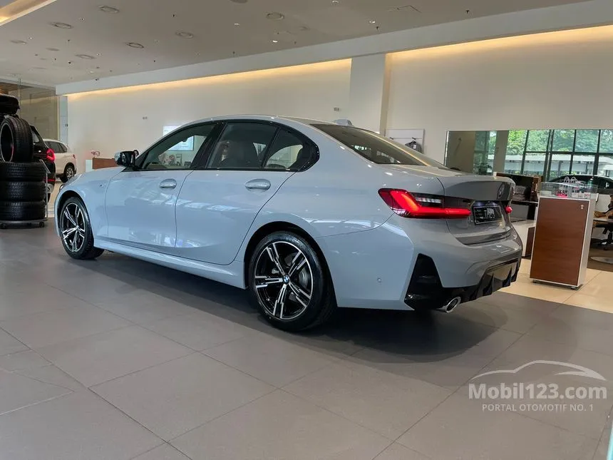 Jual Mobil BMW 320i 2023 M Sport 2.0 di DKI Jakarta Automatic Sedan Abu ...