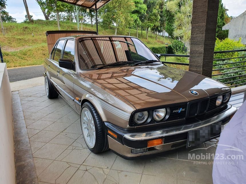 1989 BMW 318i 1.8 Manual Sedan
