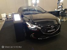DAPATKAN PROMO AKHIR TAHUN MAZDA 2 R JETBLACK
