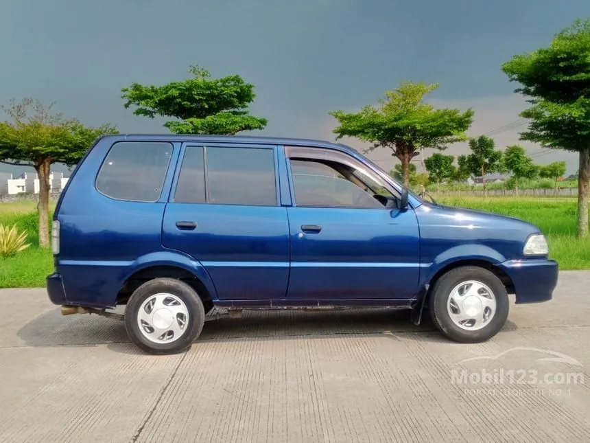 2002 Toyota Kijang Krista Long (Petrol) SUV