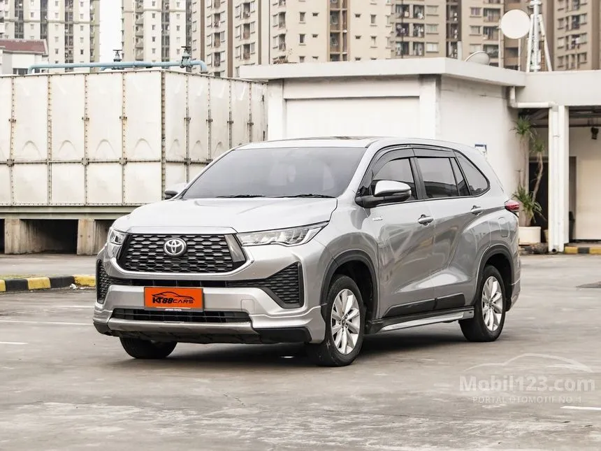 2023 Toyota Kijang Innova Zenix V HV Modellista (Premium Color) MPV