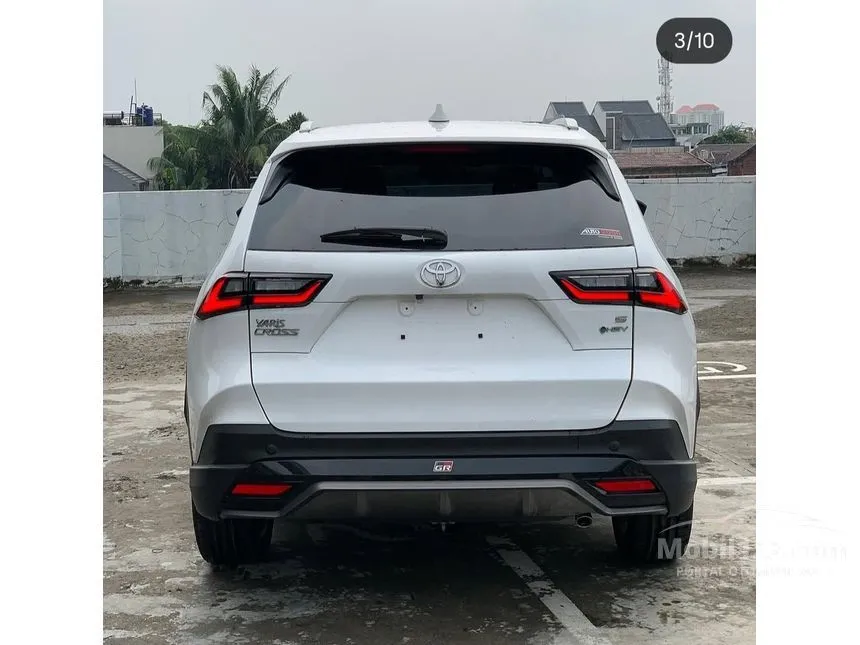2026 Toyota Yaris Cross S HV with GR Parts Aero Pkg(Prem Clr) SUV