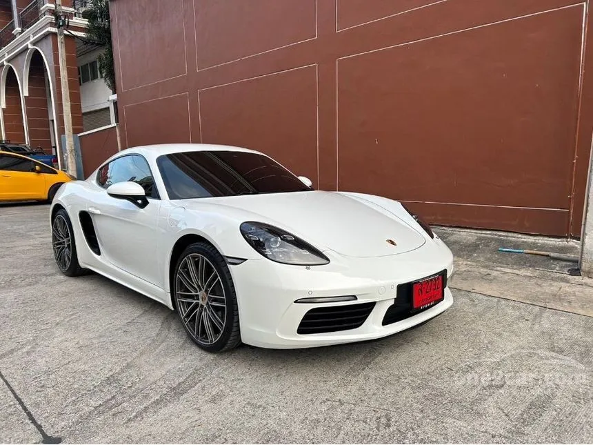 2017 Porsche Cayman Coupe