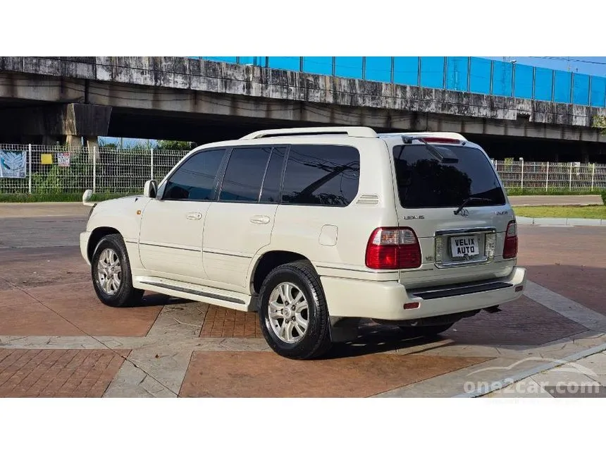 2004 Lexus LX470 SUV