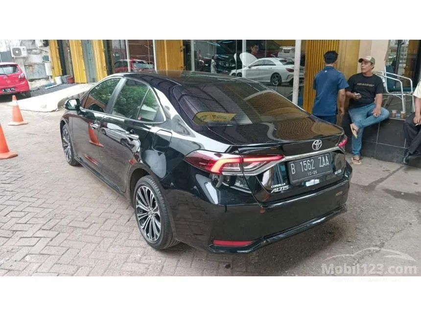 2021 Toyota Corolla Altis V Sedan