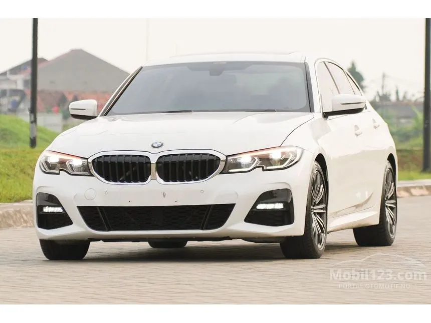 2019 BMW 330i M Sport Sedan