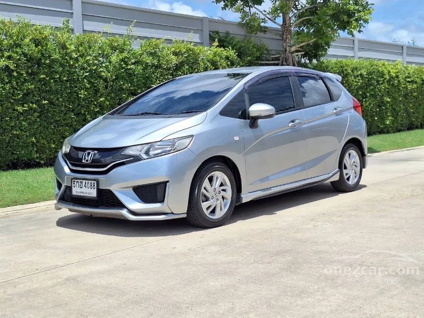 2017 Honda JAZZ V Hatchback