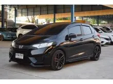 2017 Honda JAZZ 1.5 (ปี 14-22) S Hatchback