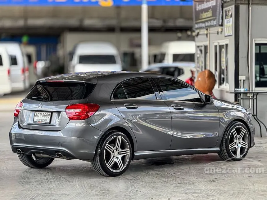 2014 Mercedes-Benz A180 Style BlueEFFICIENCY Hatchback