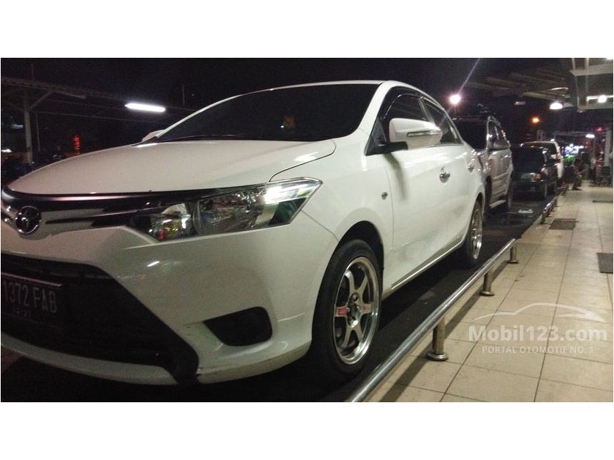 2016 Toyota Limo 1.5 Manual Sedan