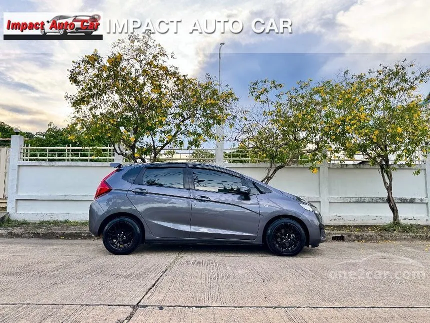 2017 Honda JAZZ S Hatchback