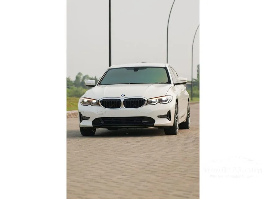 2020 BMW 320i Sport Sedan