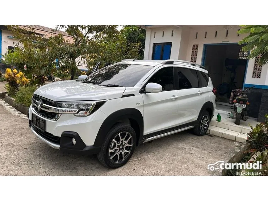 2024 Suzuki XL7 ALPHA Hybrid Wagon