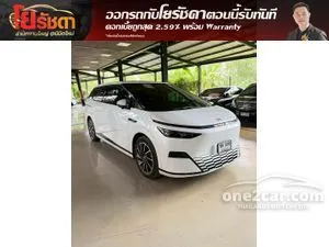 2026 Xpeng X9 Premium Van