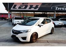 2015 Honda Jazz 1.5 (ปี 14-18) S i-VTEC Hatchback
