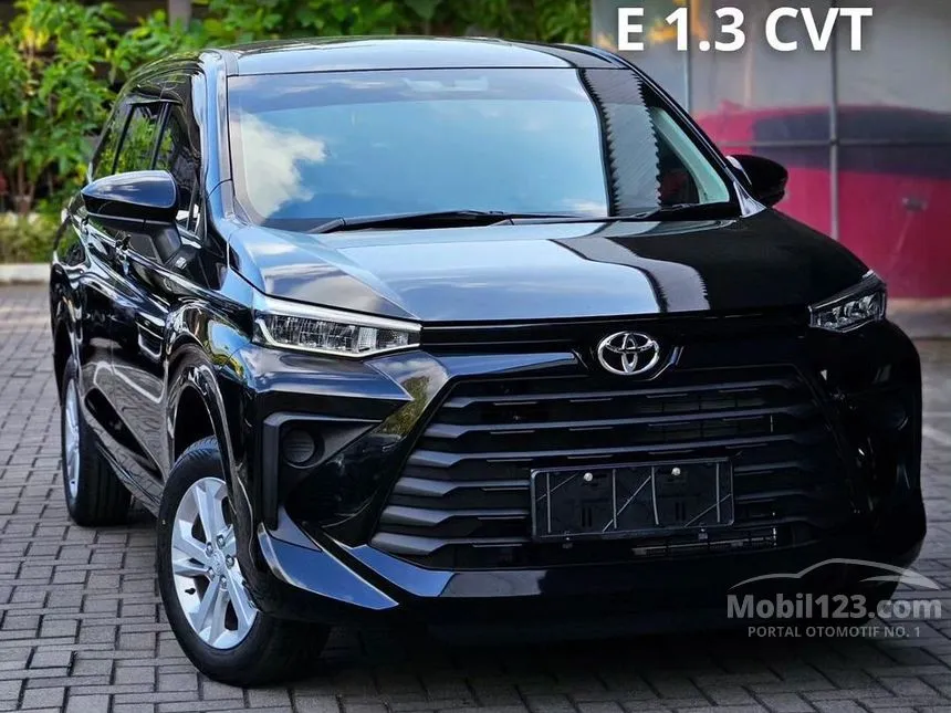 Jual Mobil Toyota Avanza 2024 E 1.3 di Jawa Barat Automatic MPV Hitam Rp 211.100.000