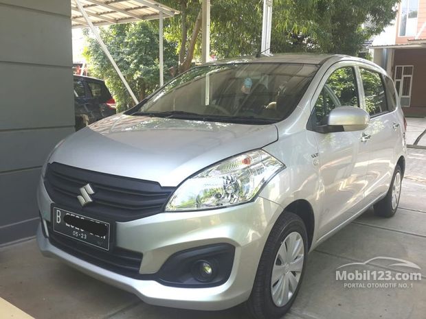 Suzuki Bekas  Baru Murah  Jual beli 5 008 Mobil  di DKI 