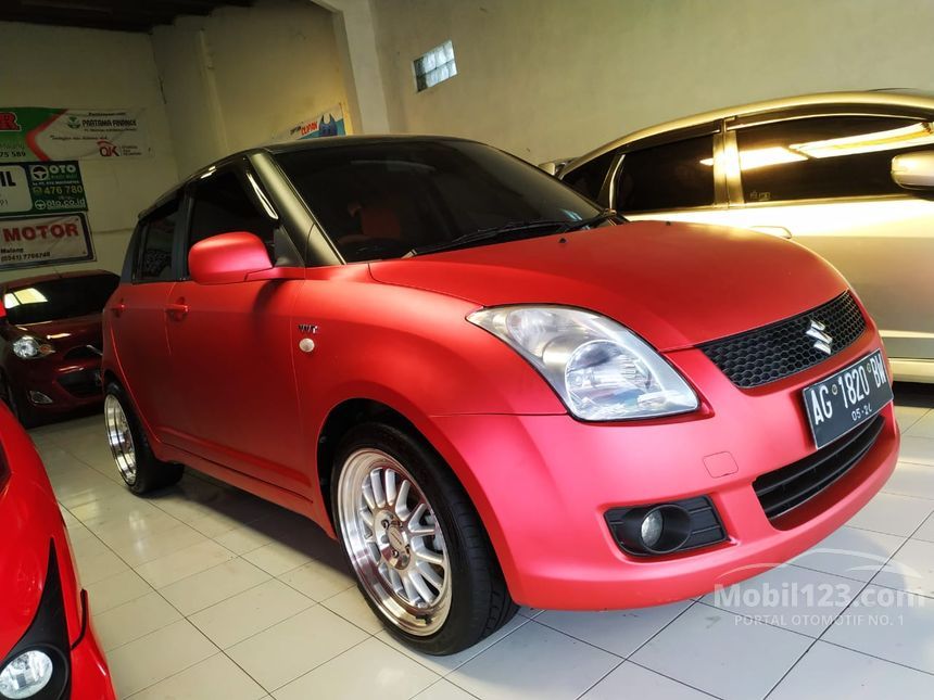 Jual Mobil  Suzuki Swift  2012 ST 1 5 di Jawa Timur Manual 