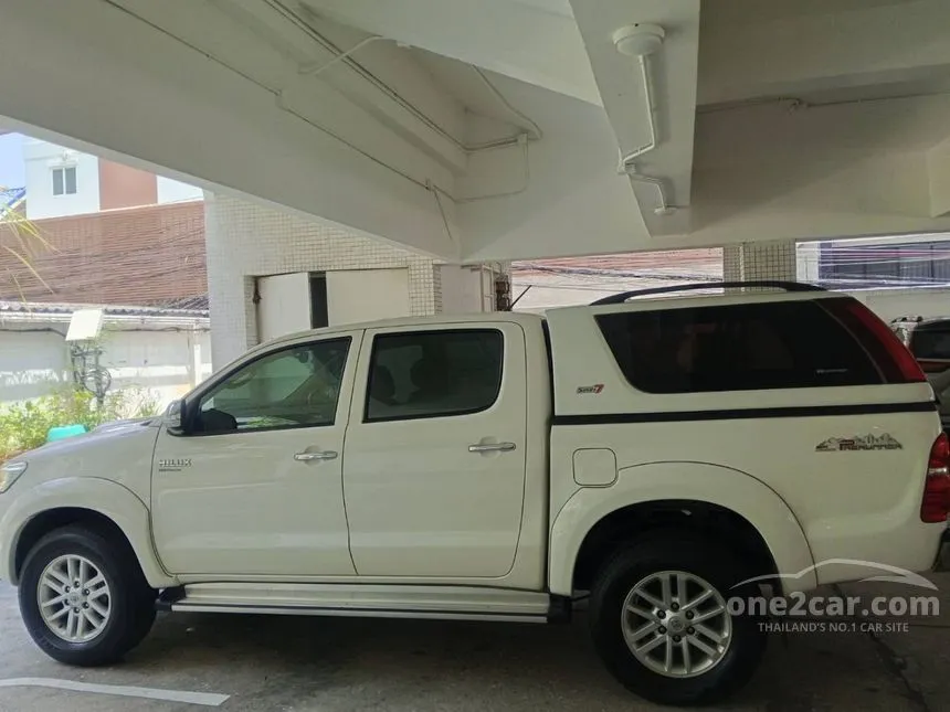 2013 Toyota HILUX VIGO Champ E Prerunner Double Cab Pickup
