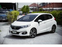 2018 Honda Jazz 1.5 (ปี 14-18) V+ i-VTEC Hatchback AT