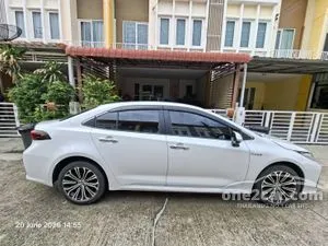 2022 Toyota Corolla Altis 1.8 Hybrid Premium Sedan