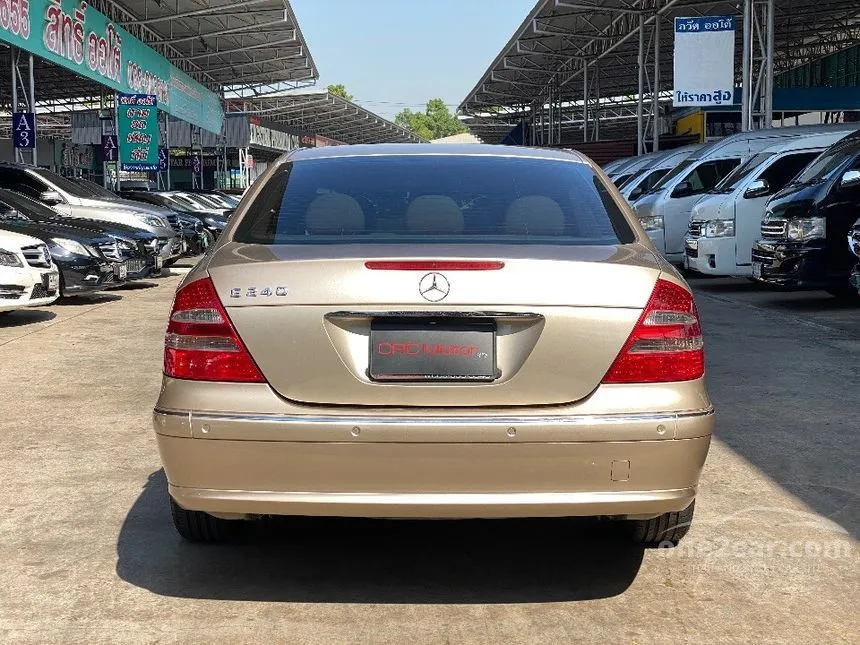 2003 Mercedes-Benz E240 Avantgarde Sedan