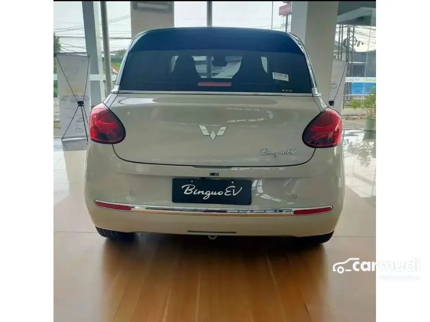 2024 Wuling Binguo EV Premium Range Hatchback