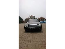 2010 Mercedes-Benz E200 1.8 CGI Sedan #jualcepatpemiliklangsung